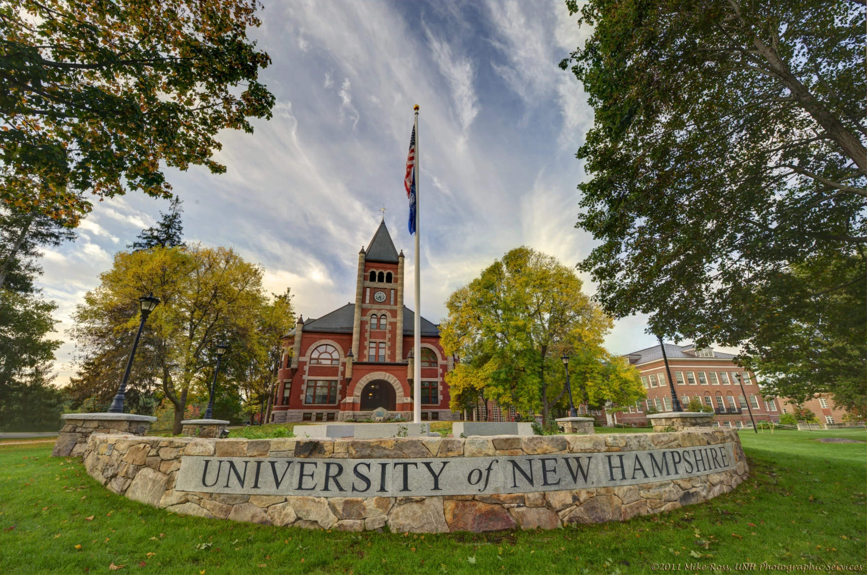 [UNH]